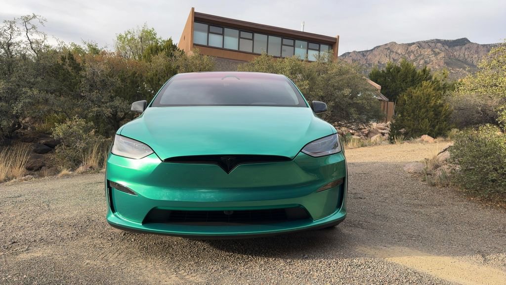 Used 2026 Tesla Model X Plaid AWD/4WD image 3