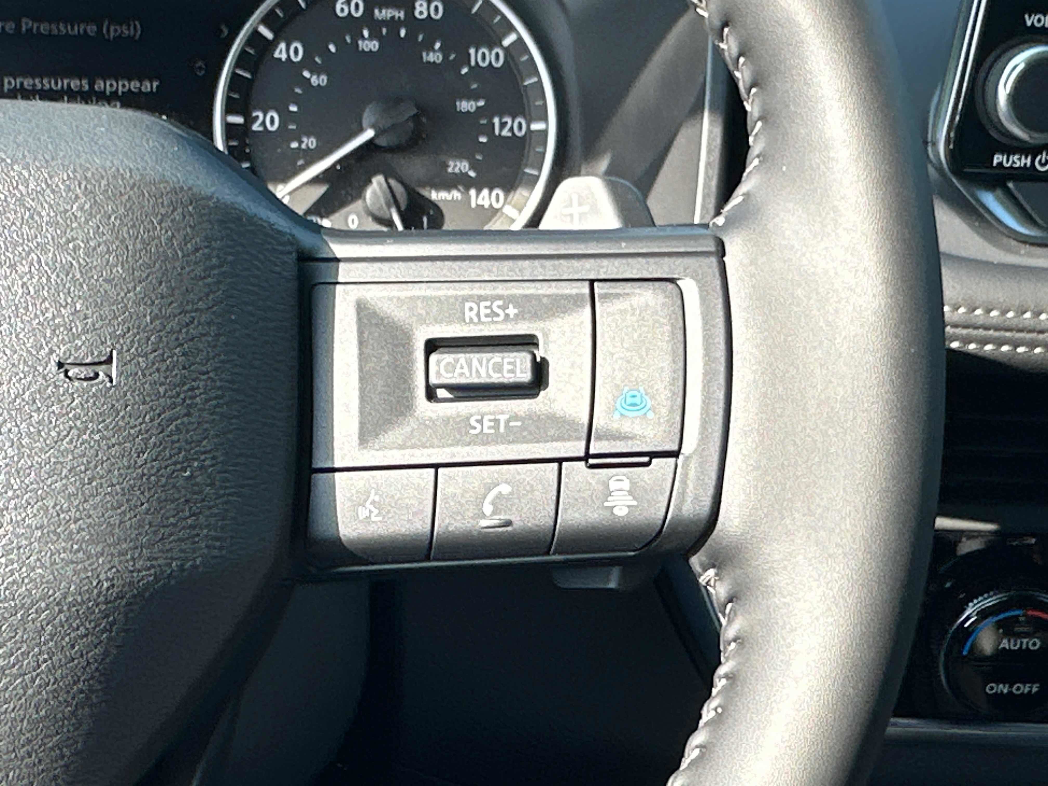 New 2026 Nissan Rogue SV w/ Cold Weather Package AWD/4WD image 39