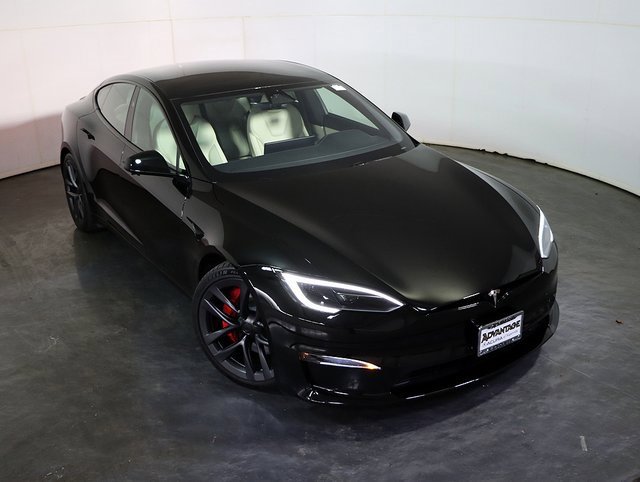 Used 2023 Tesla Model S Plaid image 7