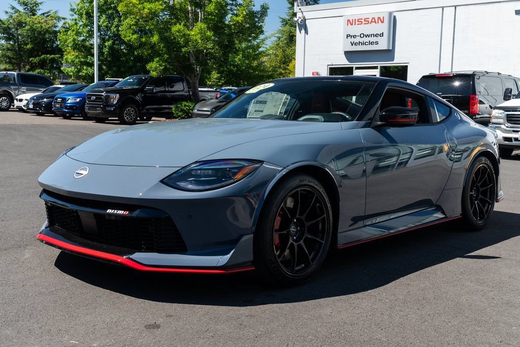 New 2024 Nissan Z NISMO w/ Floor Mat Package RWD image 3
