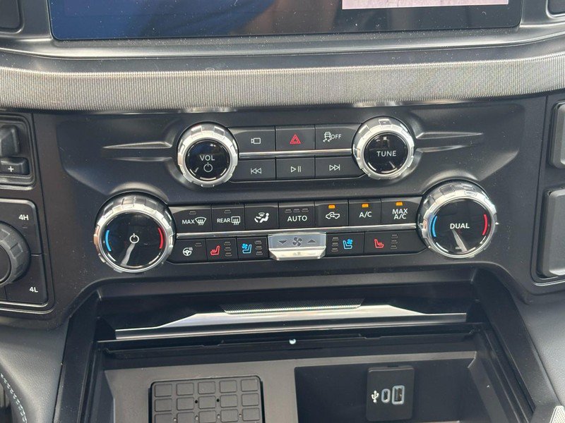 New 2026 Ford F250 Platinum AWD/4WD image 24