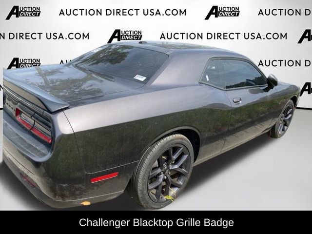 Used 2023 Dodge Challenger SXT w/ Blacktop Package image 9