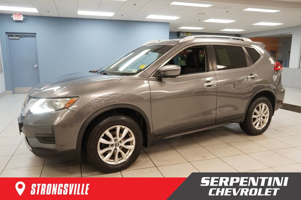 Used 2017 Nissan Rogue SV w/ SV Premium Package