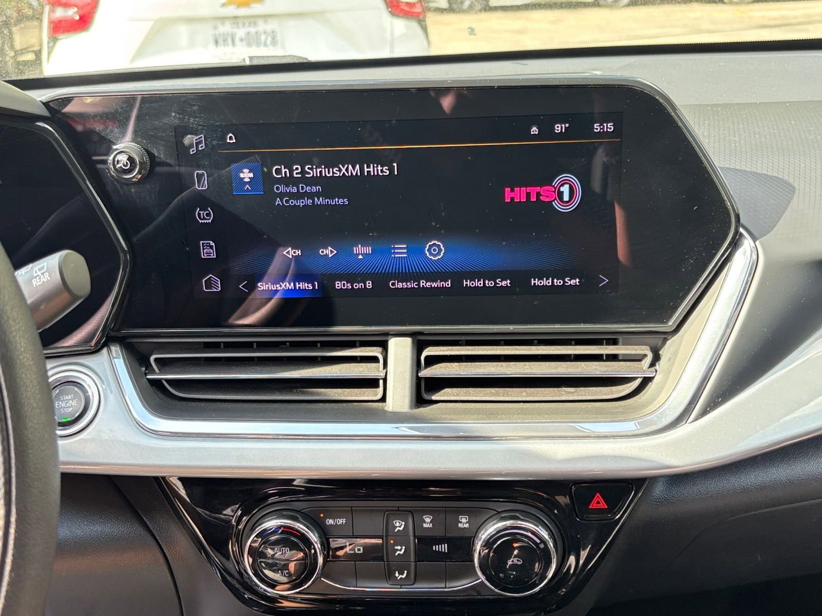 Used 2025 Chevrolet Trax LT image 20