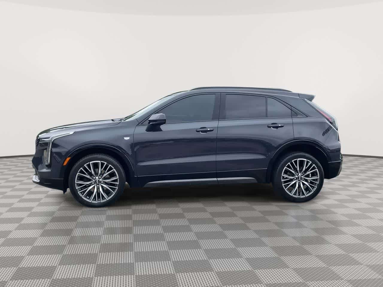 Certified 2024 Cadillac XT4 Sport w/ Cold Weather Package AWD/4WD image 5