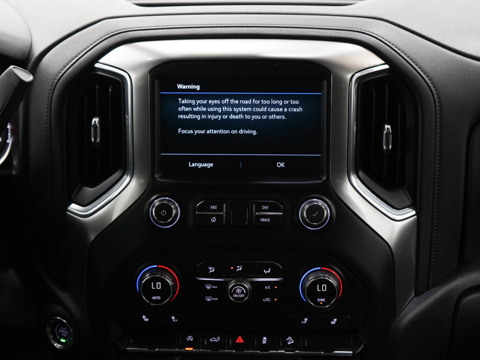 Used 2020 Chevrolet Silverado 1500 RST w/ True North Edition AWD/4WD image 15