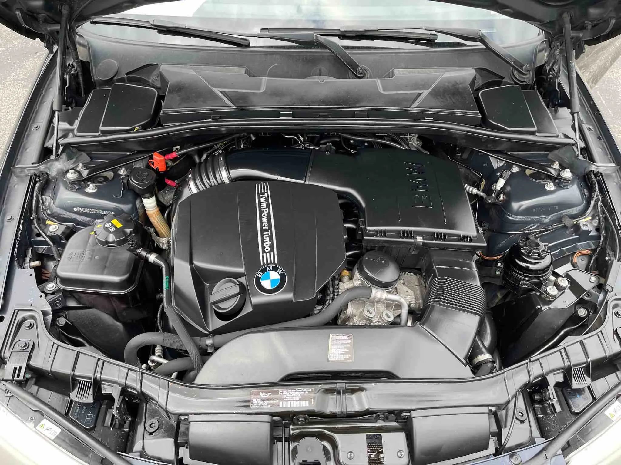 Used 2013 BMW 135i 135i Convertible 2D image 18