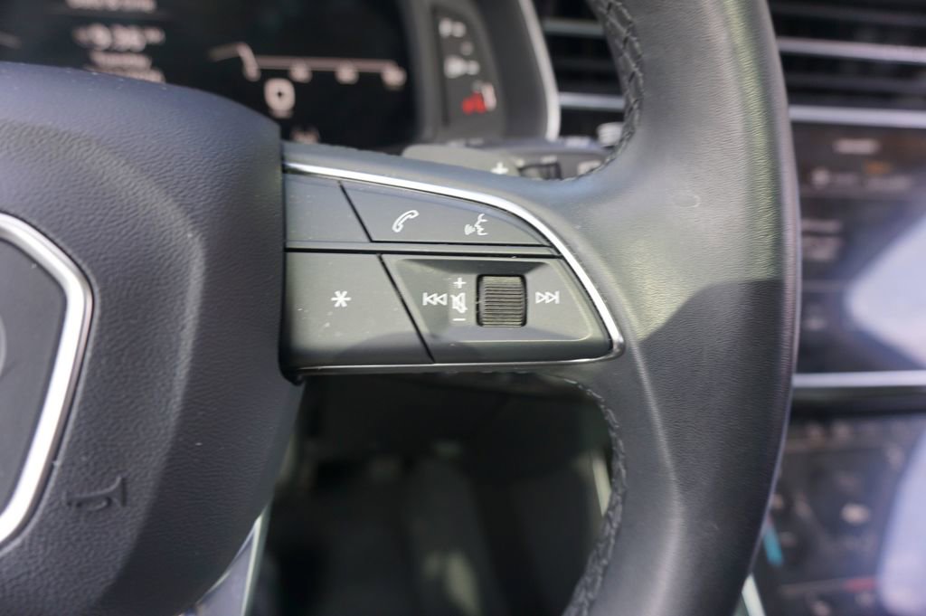 Used 2024 Audi Q7 3.0T Premium Plus AWD/4WD image 9