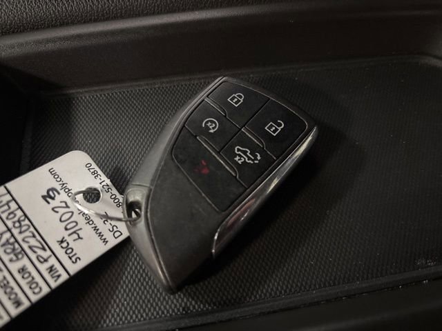 Used 2023 Chevrolet Silverado 1500 LT image 24