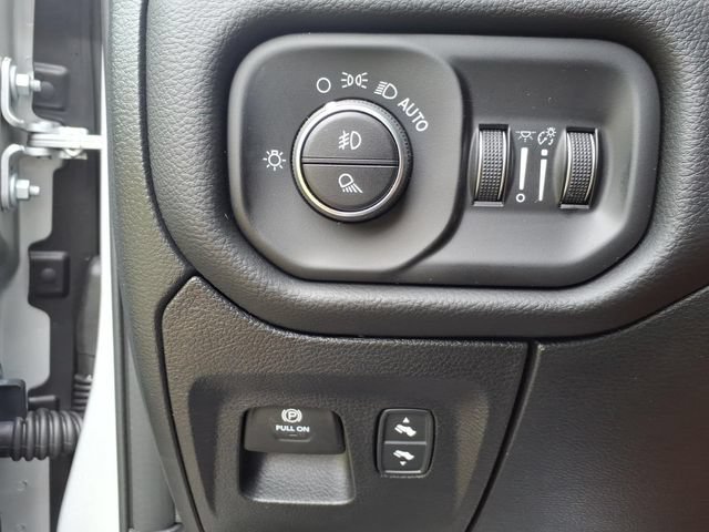 New 2026 RAM 1500 Laramie AWD/4WD image 22