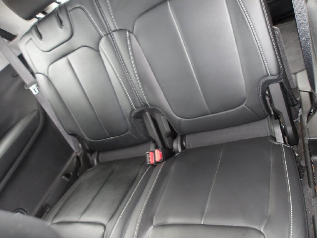 Used 2022 Jeep Grand Cherokee L Limited AWD/4WD image 15