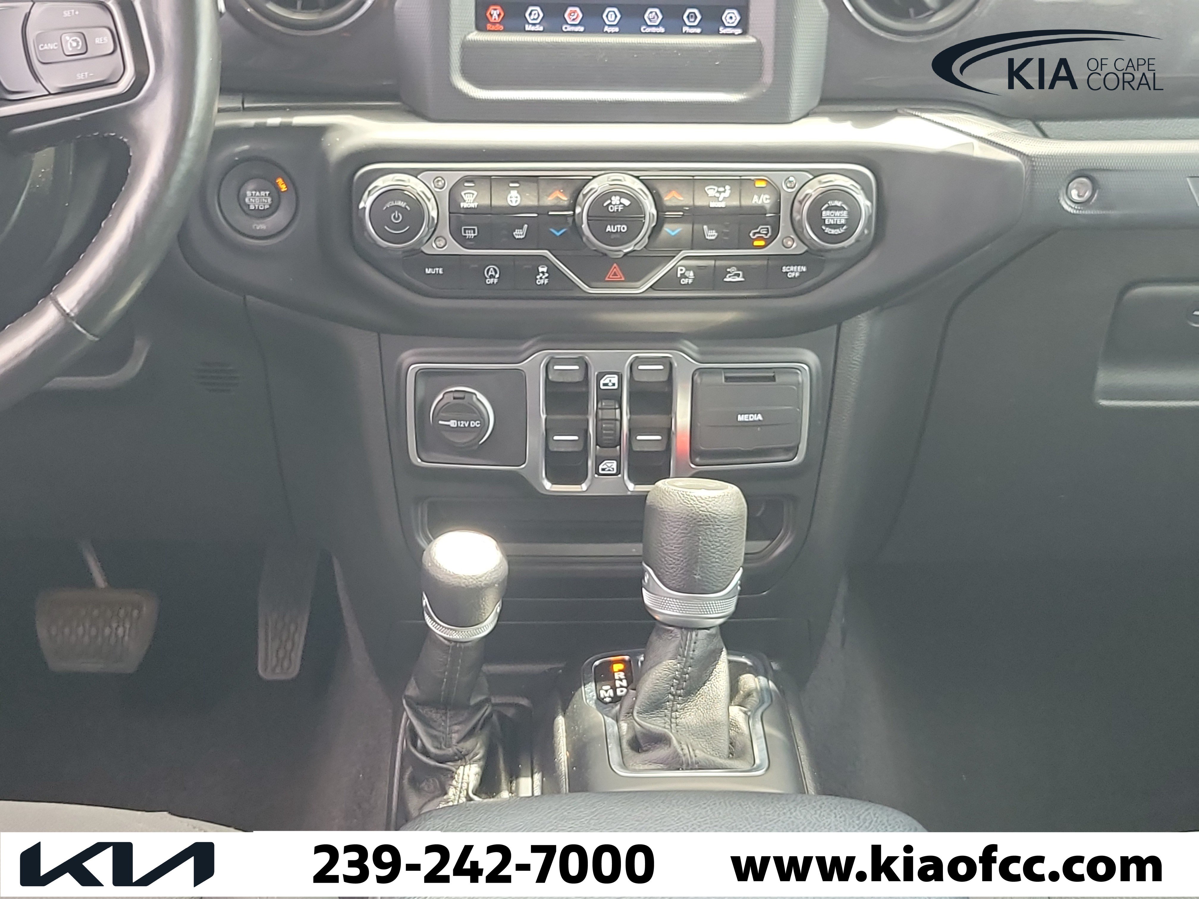 Used 2021 Jeep Wrangler Unlimited Sport AWD/4WD image 19