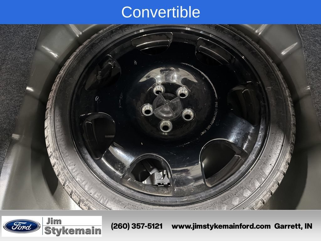Used 2020 Ford Mustang Premium RWD image 30