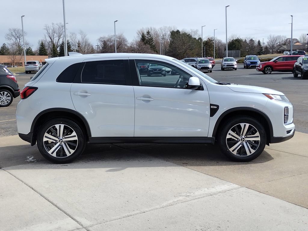 New 2026 Mitsubishi Outlander Sport ES image 13