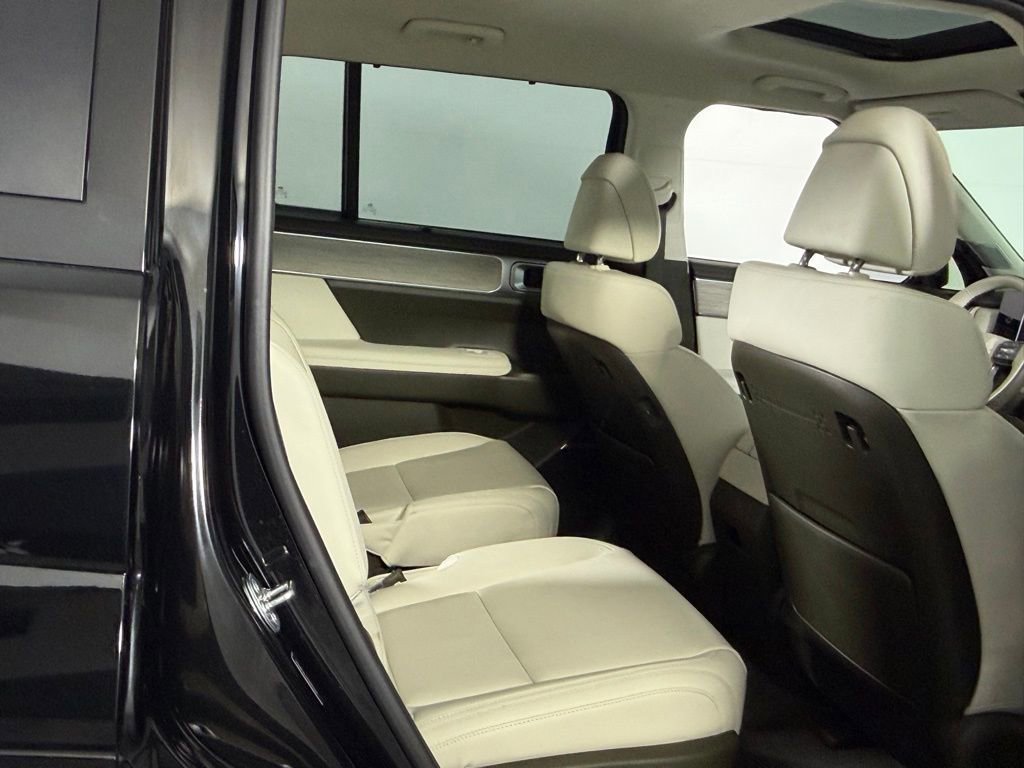 Used 2025 Hyundai Santa Fe Calligraphy image 29