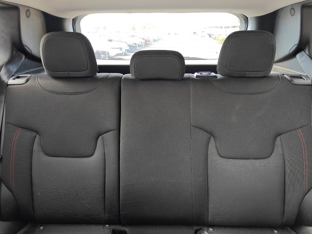 Used 2016 Jeep Renegade Trailhawk image 21