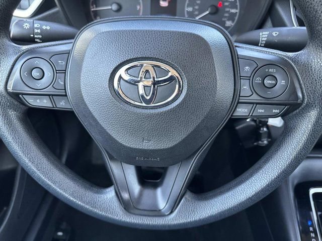 Used 2023 Toyota Corolla LE image 23