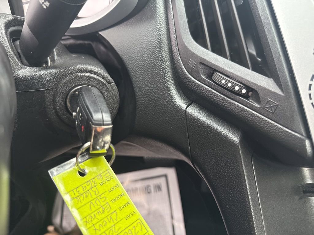 Used 2015 Chevrolet Equinox LT w/ Driver Convenience Package image 32