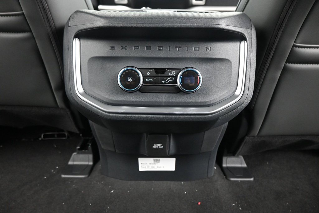 New 2026 Ford Expedition Active AWD/4WD image 21