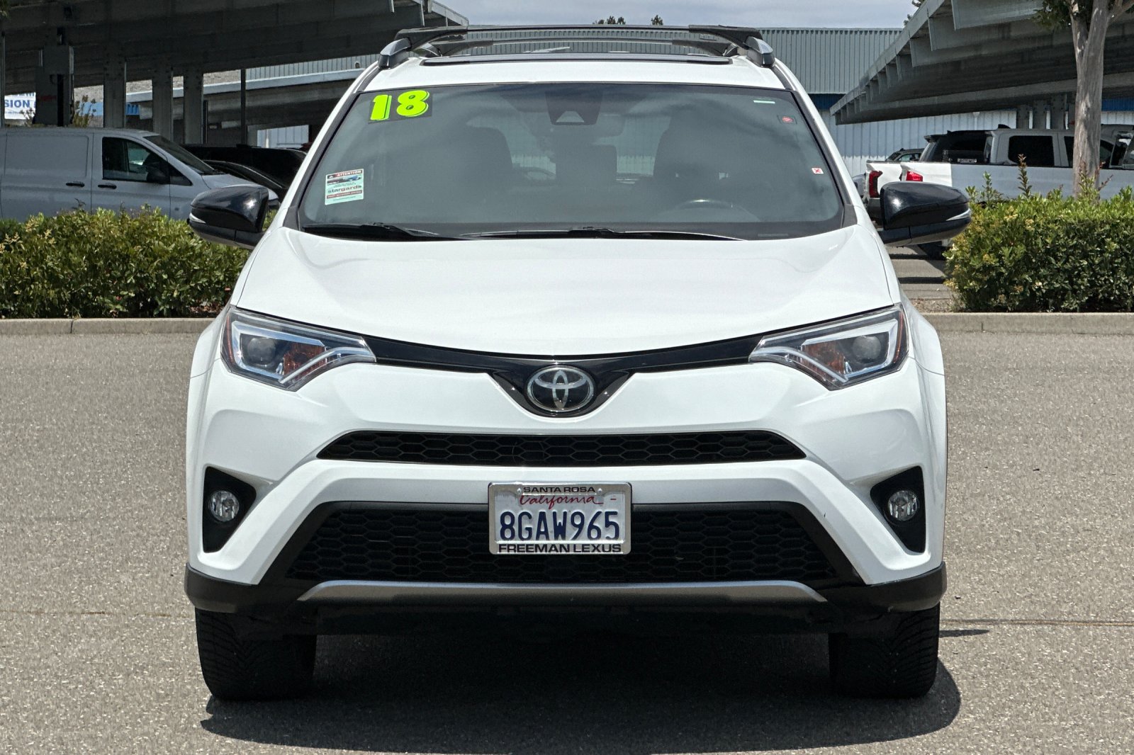 Used 2018 Toyota RAV4 SE w/ Power Extra Value Package AWD/4WD image 9