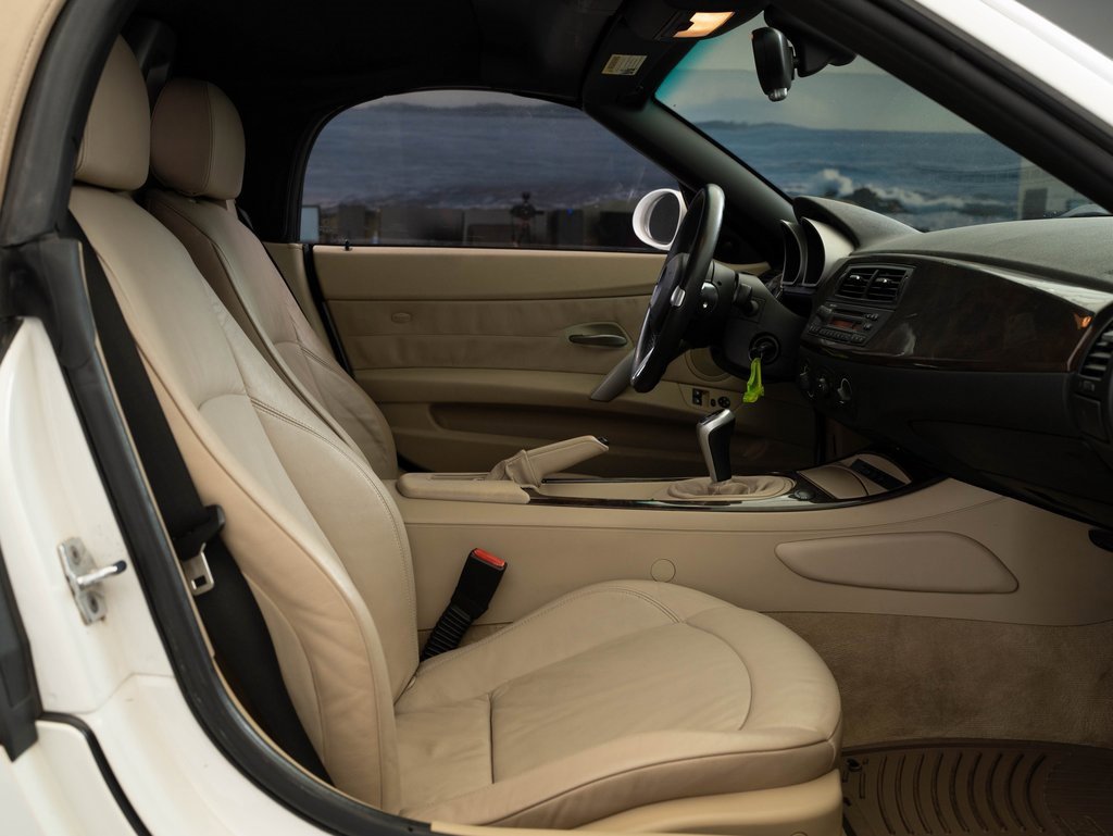 Used 2008 BMW Z4 3.0i image 30