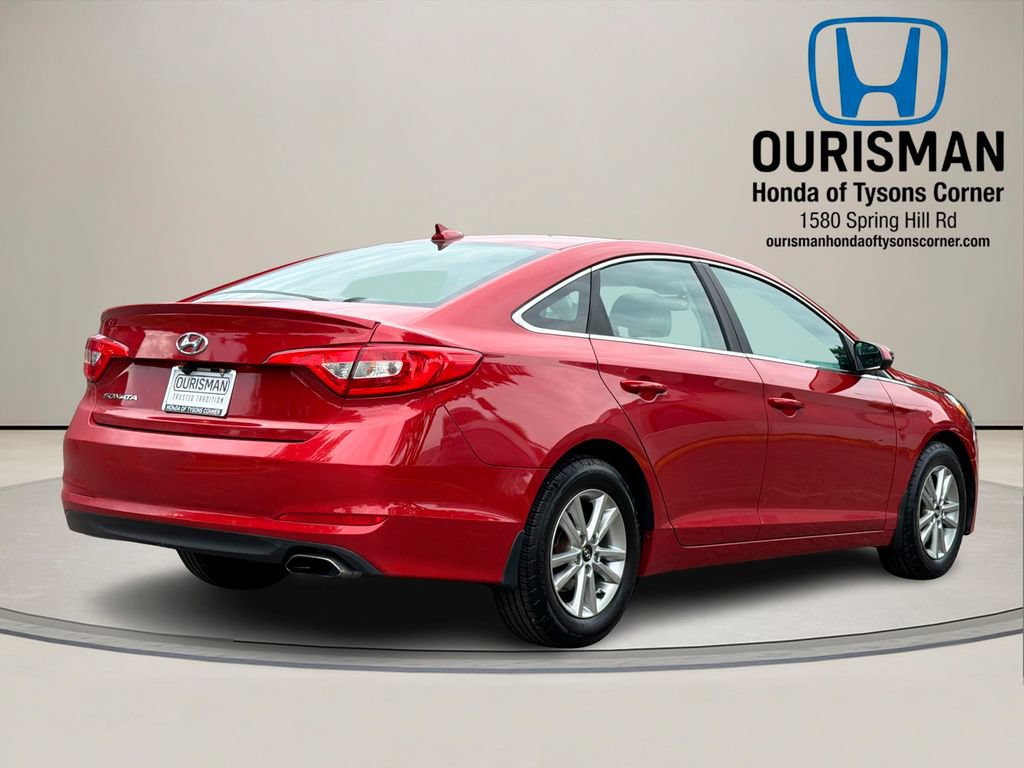 Used 2017 Hyundai Sonata SE FWD image 3