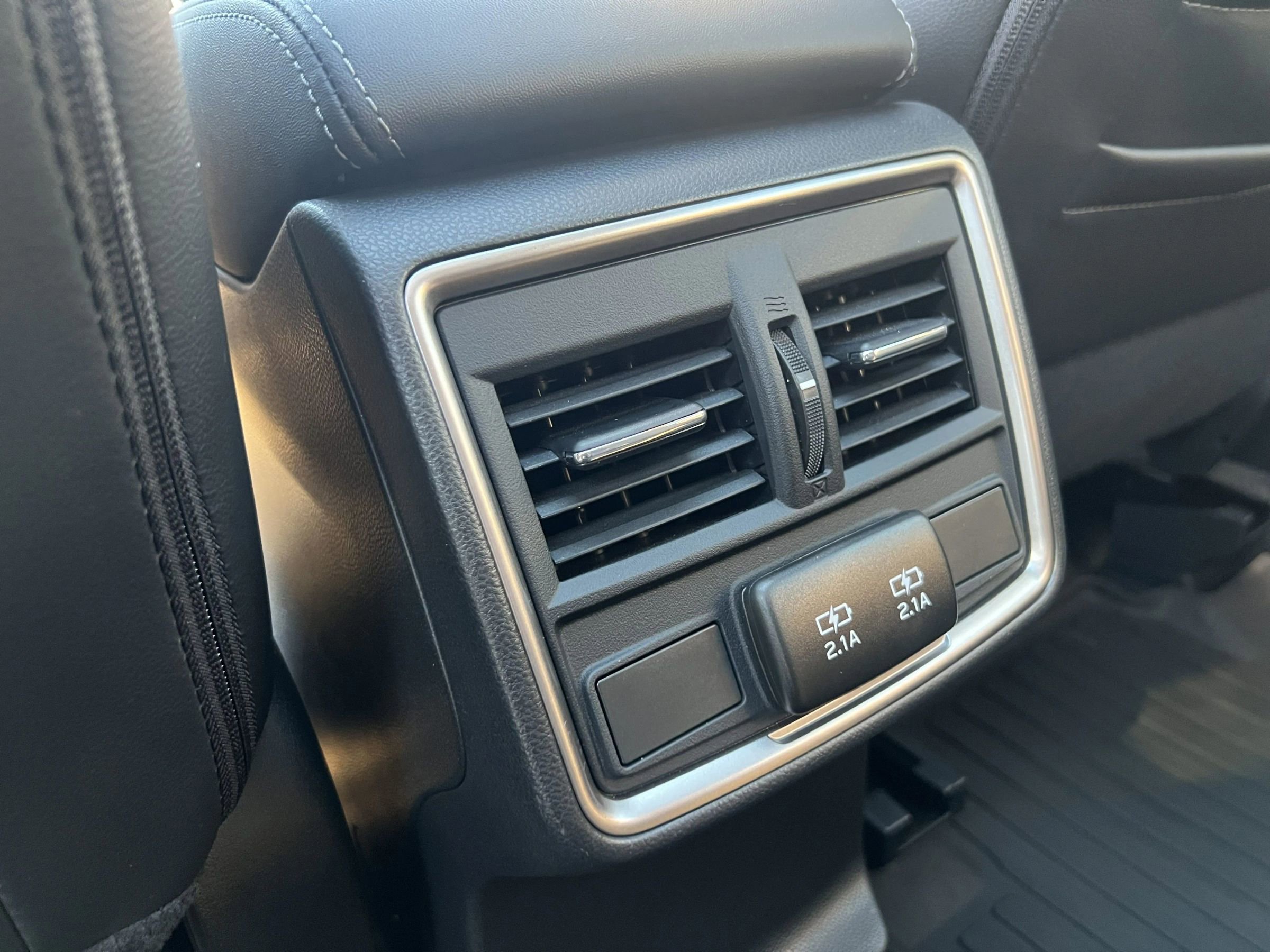 Used 2024 Subaru Forester Limited image 21