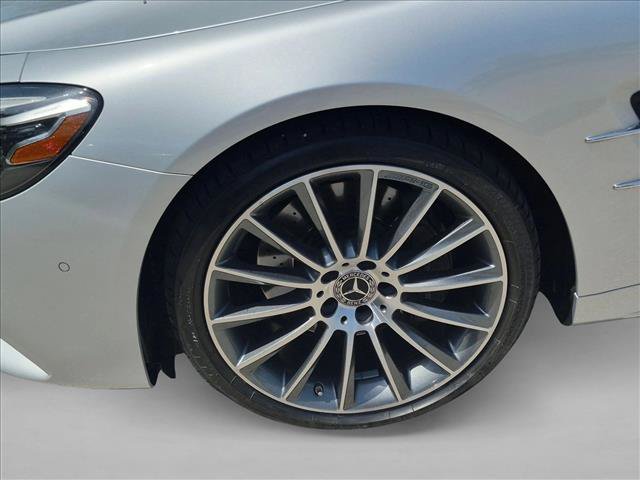 Used 2017 Mercedes-Benz SL 550 image 21