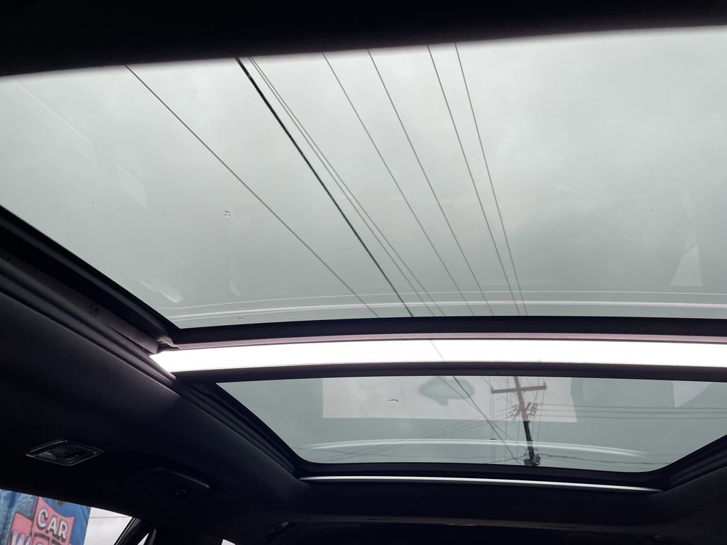 Used 2016 Volvo XC90 T6 R-Design image 22