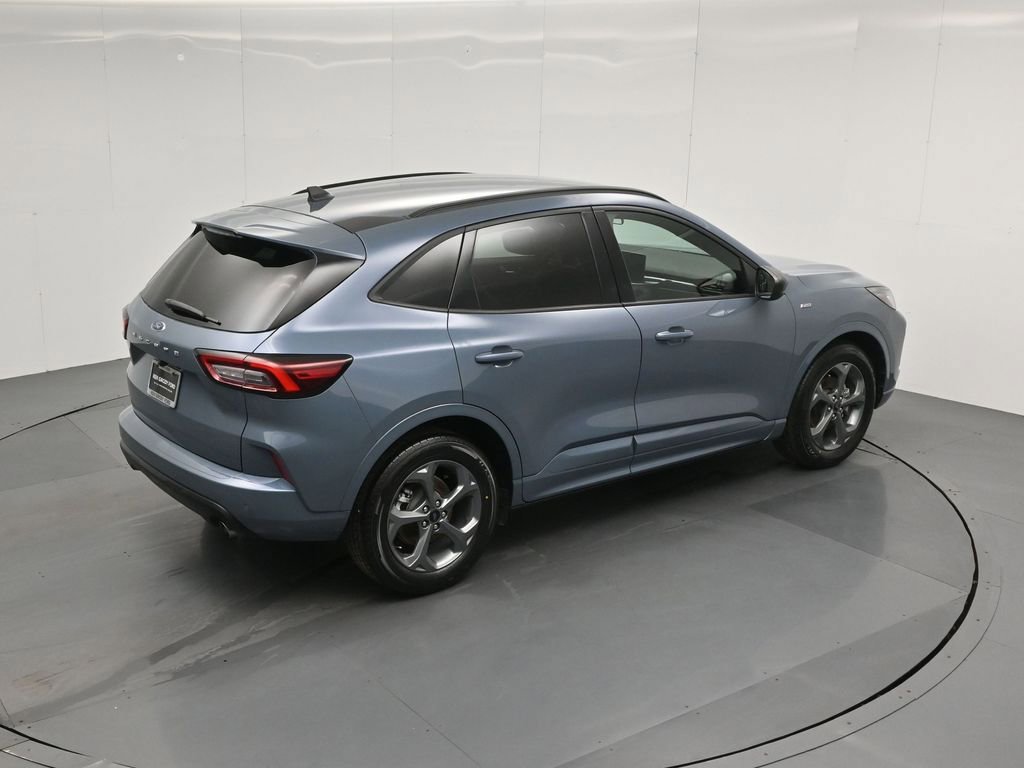 Certified 2023 Ford Escape ST-Line w/ Tech Pack #1 image 41