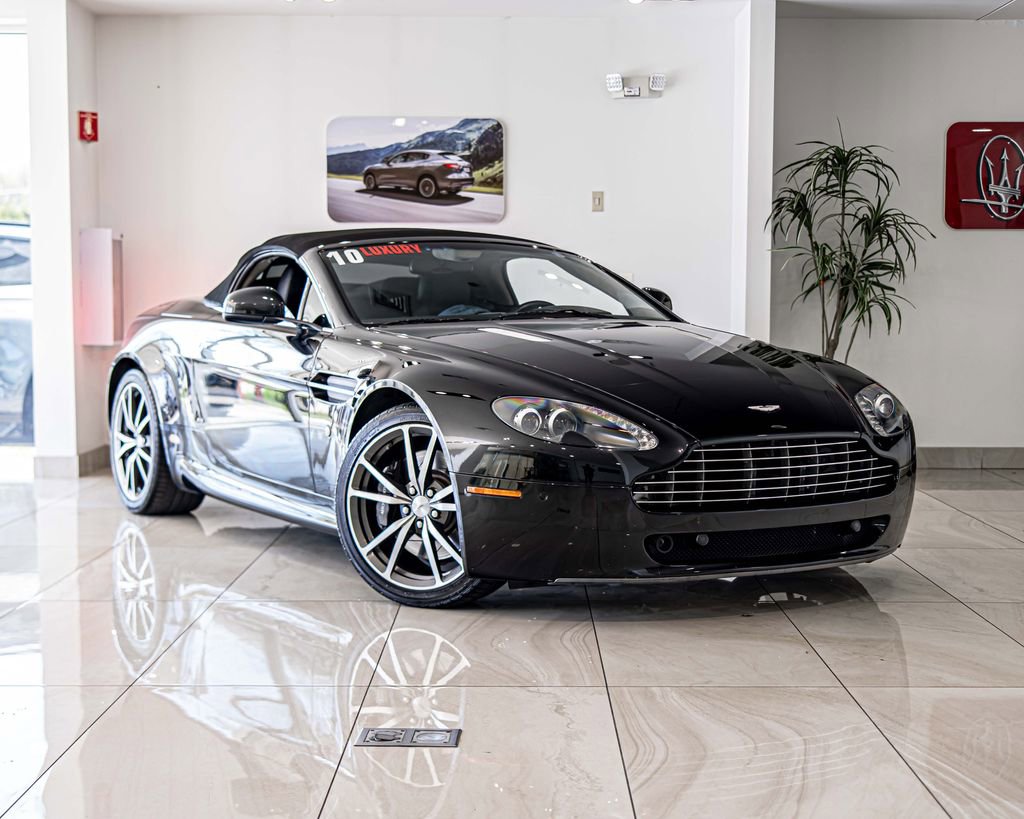 Used 2010 Aston Martin V8 Vantage Roadster RWD image 5