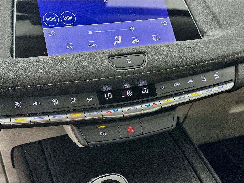 Used 2020 Cadillac XT4 Luxury FWD image 19