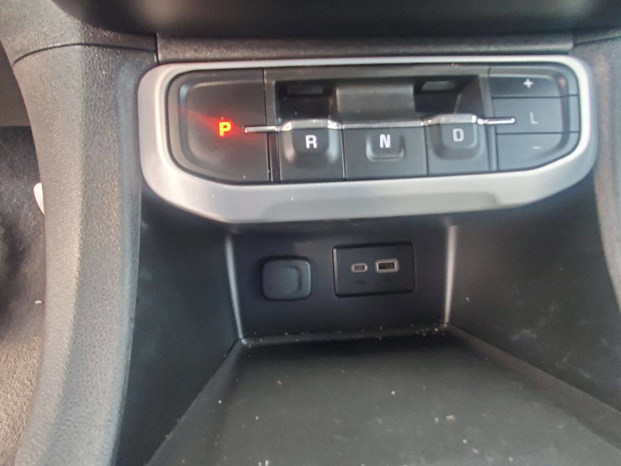 Used 2021 GMC Acadia SLE w/ Driver Convenience Package AWD/4WD image 19