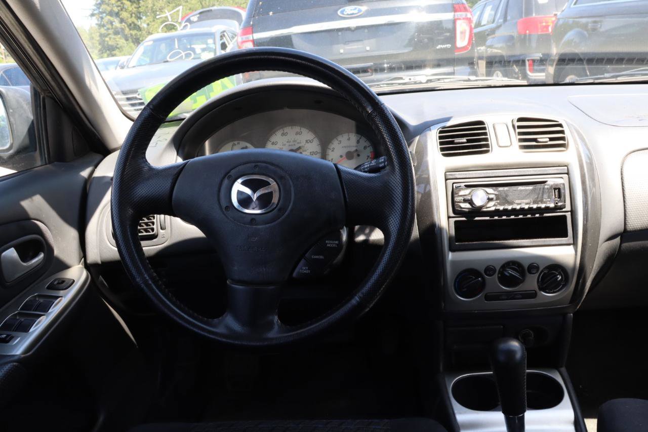 Used 2003 MAZDA Protege5 FWD image 6