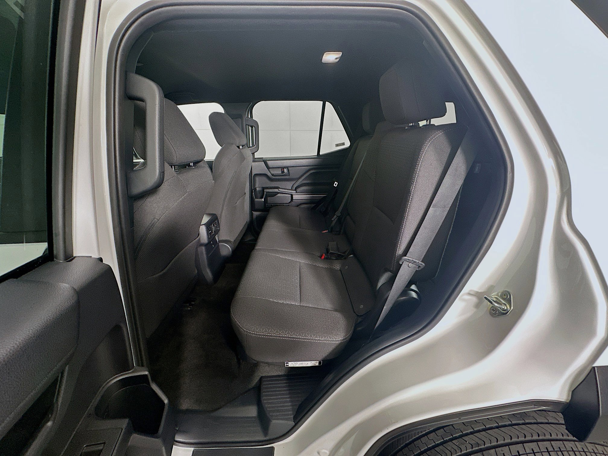 Used 2025 Toyota 4Runner SR5 image 27