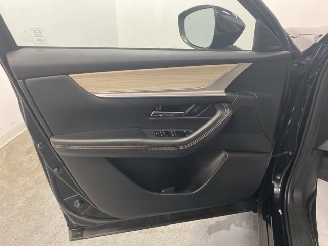 Used 2024 MAZDA CX-90 Plug-In Hybrid w/ Premium Pkg image 25