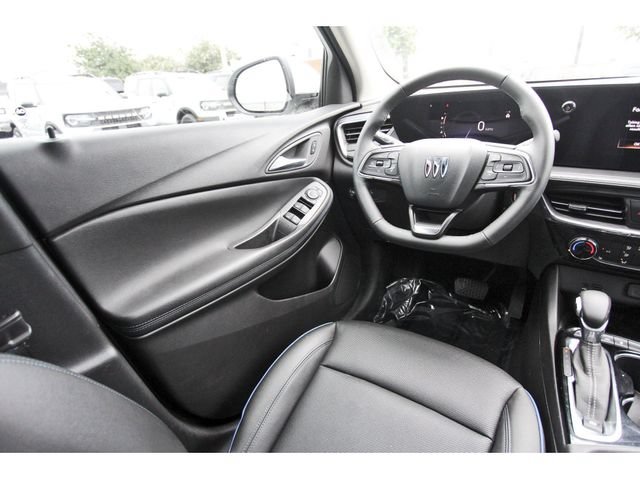 Used 2025 Buick Encore GX Sport Touring w/ Comfort Package FWD image 7
