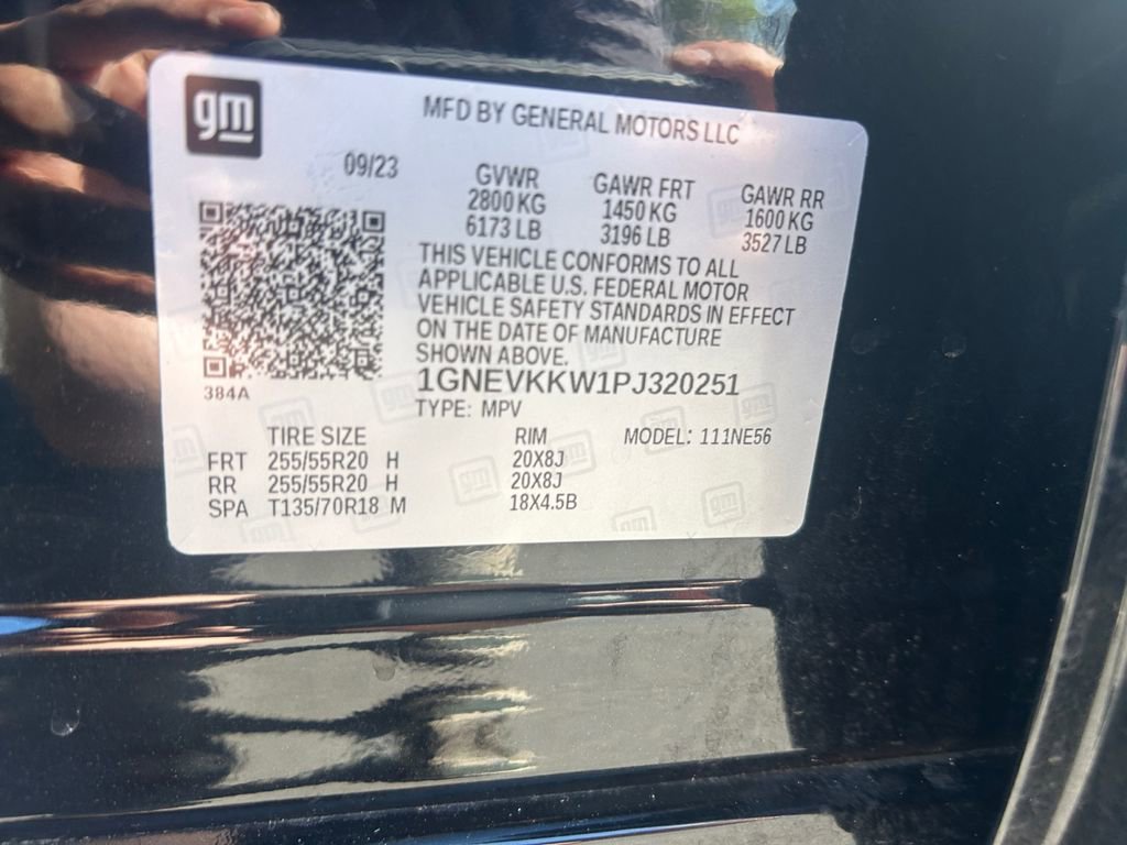 Used 2023 Chevrolet Traverse Premier AWD/4WD image 36