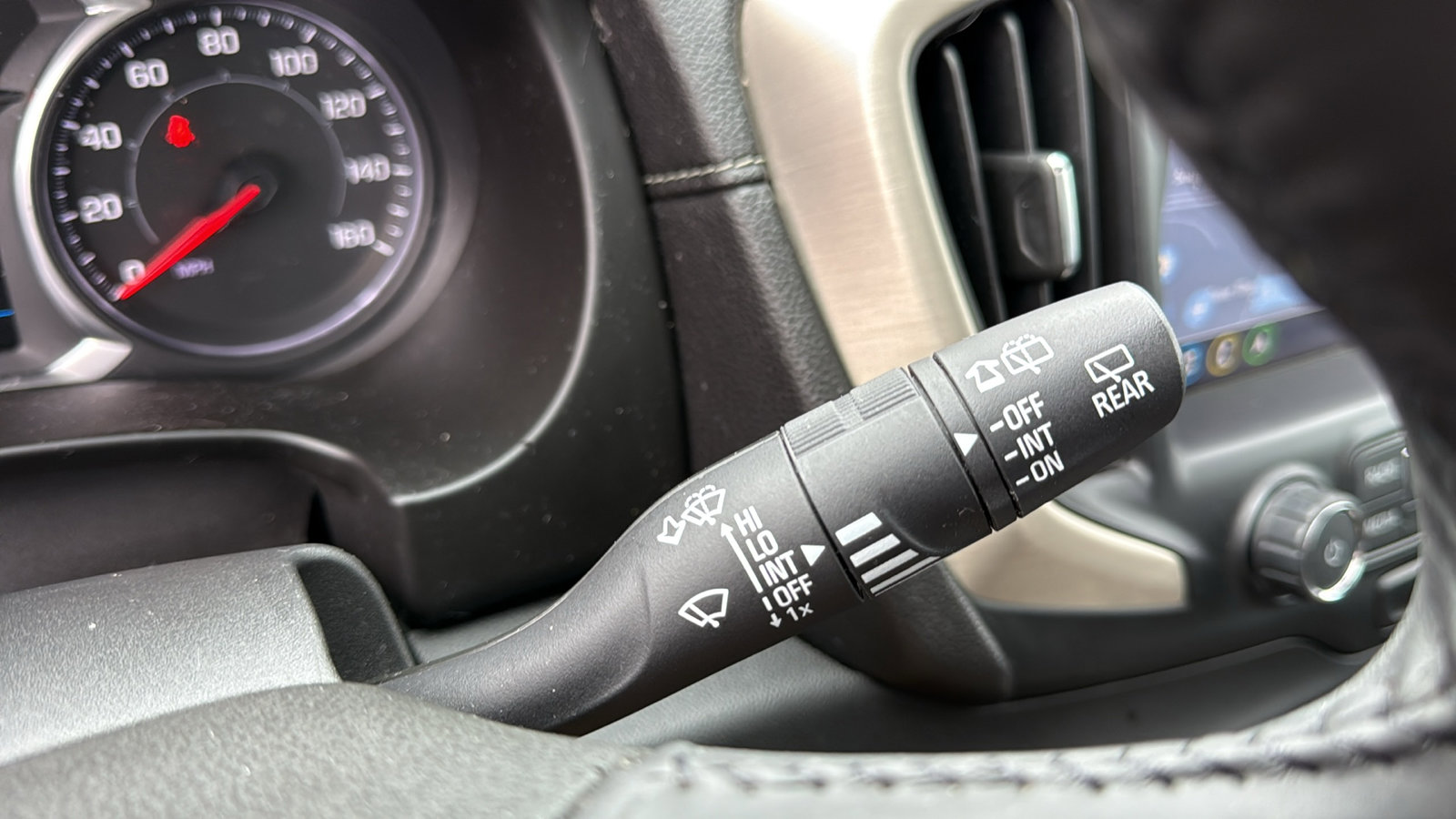 Used 2018 GMC Terrain Denali w/ Comfort Package image 18