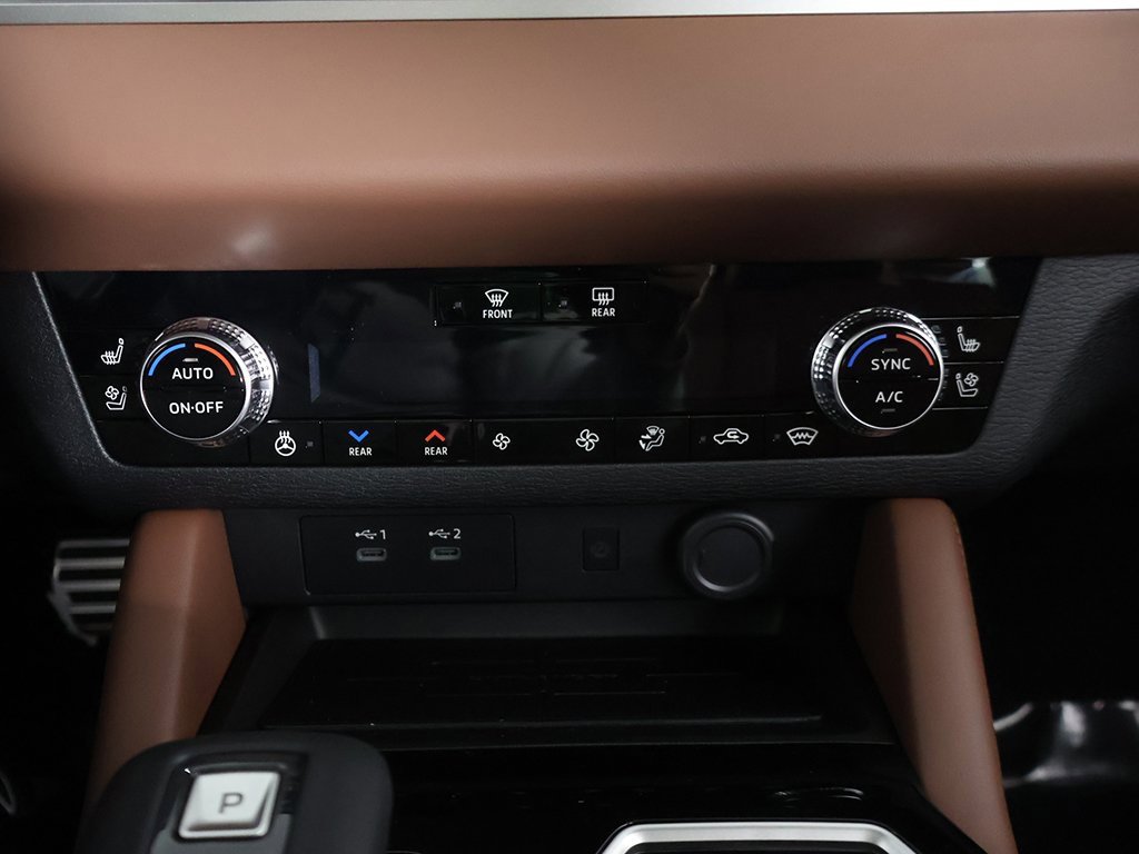 New 2025 Mitsubishi Outlander SEL image 57