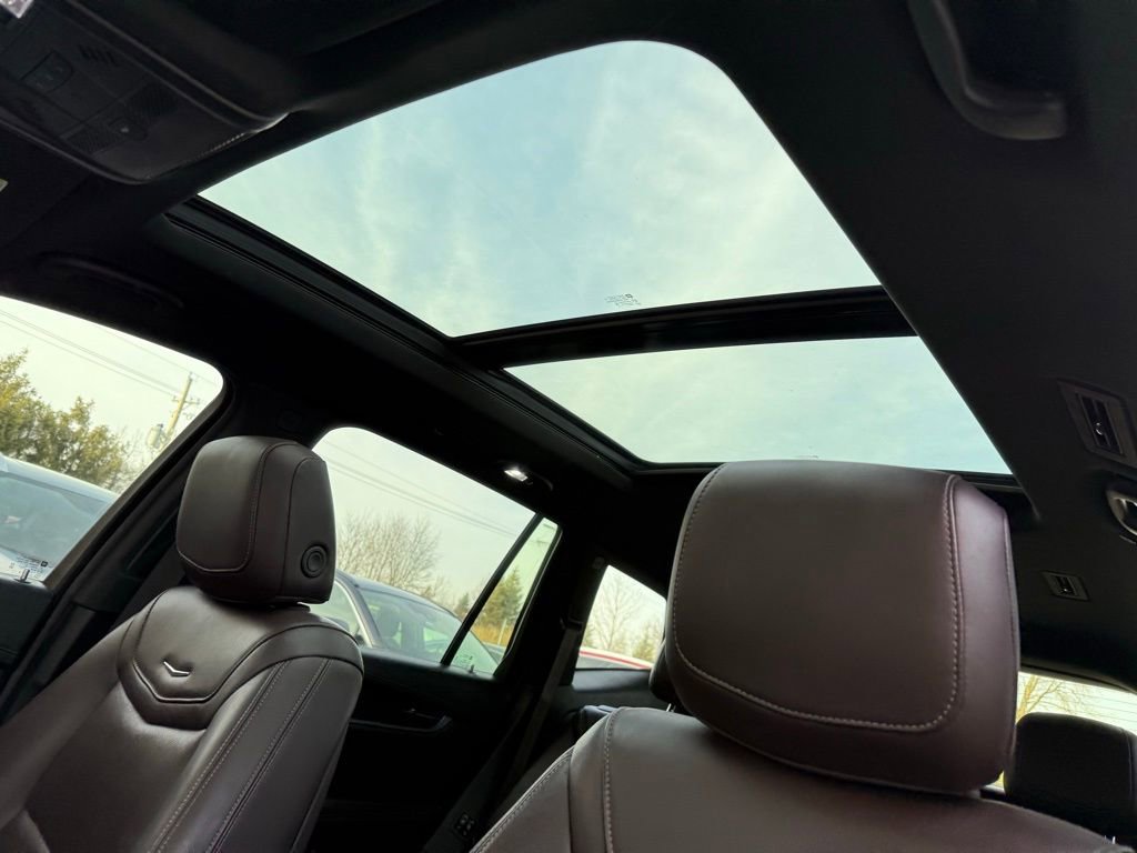 Used 2020 Cadillac XT6 Premium Luxury image 13