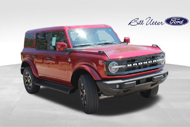 New 2026 Ford Bronco Outer Banks AWD/4WD image 2