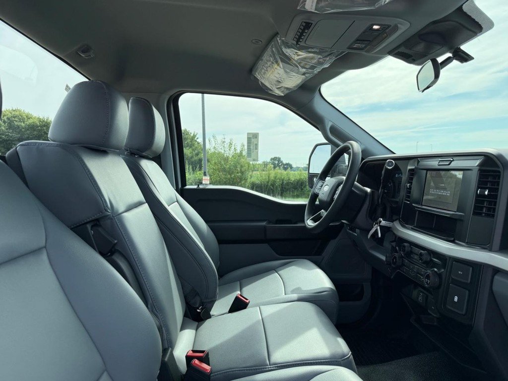 New 2026 Ford F450 XL w/ XL Chrome Package AWD/4WD image 13