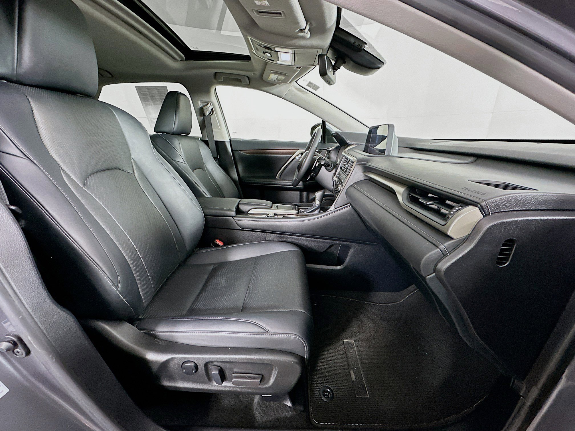 Certified 2021 Lexus RX 450h RX 450h image 32