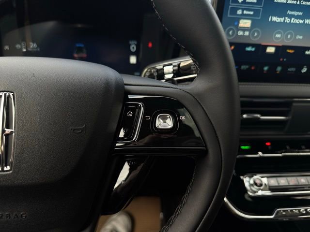 New 2026 Lincoln Corsair Premiere image 26