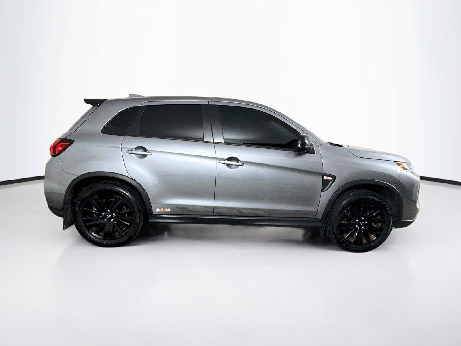 Used 2026 Mitsubishi Outlander Sport AWD image 7
