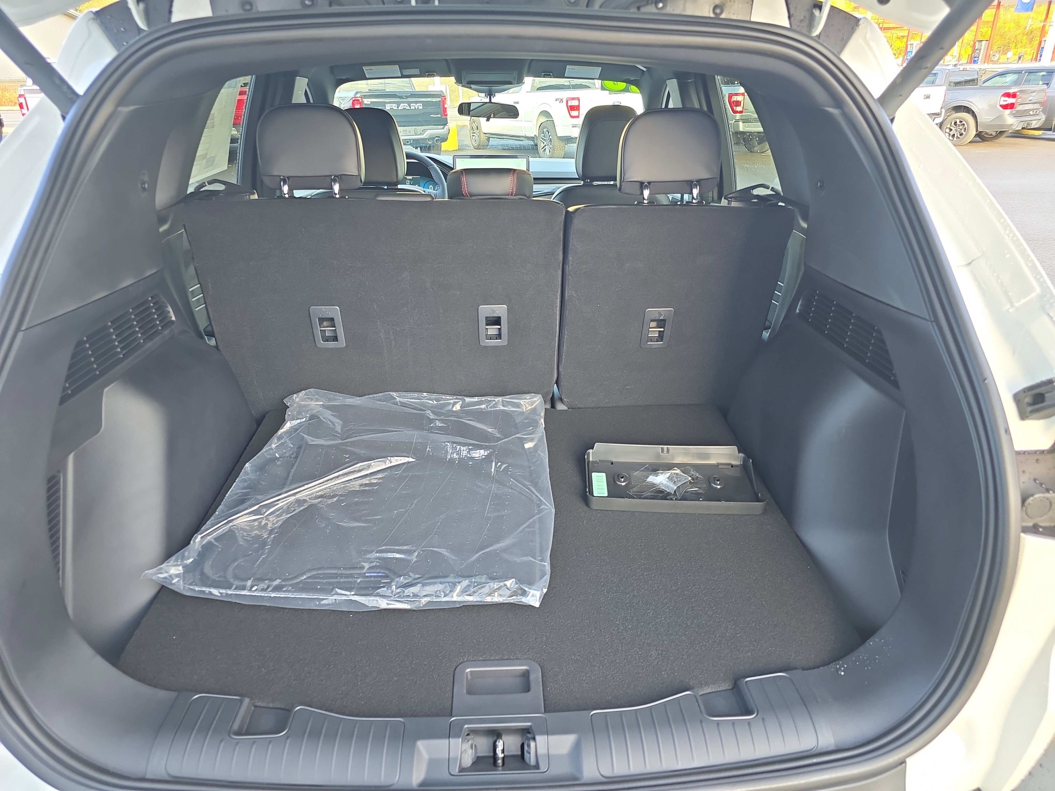 New 2026 Ford Escape ST-Line Select image 5