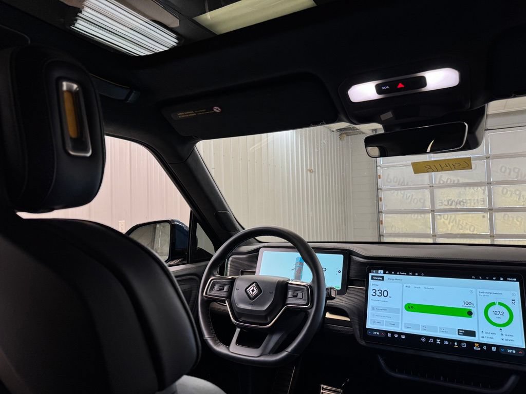 Used 2023 Rivian R1T Adventure AWD/4WD image 26