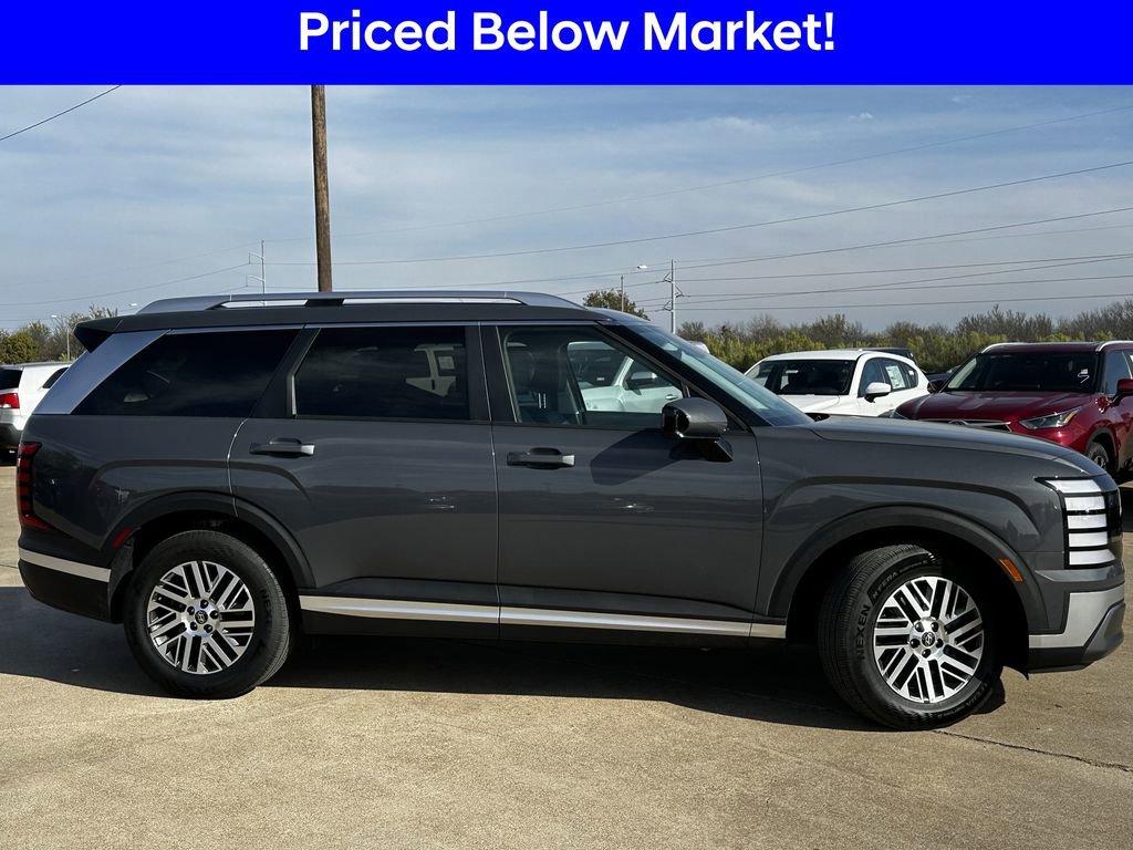 Used 2026 Hyundai Palisade SEL image 3