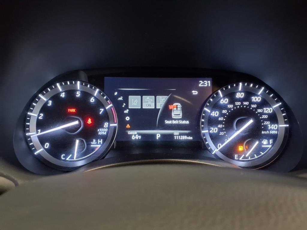 Used 2020 Toyota Highlander Limited image 32